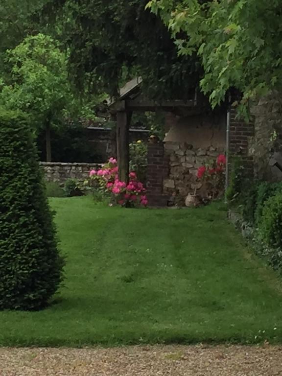 Maison In Normandie Saint-Pierre-la-Garenne Екстериор снимка